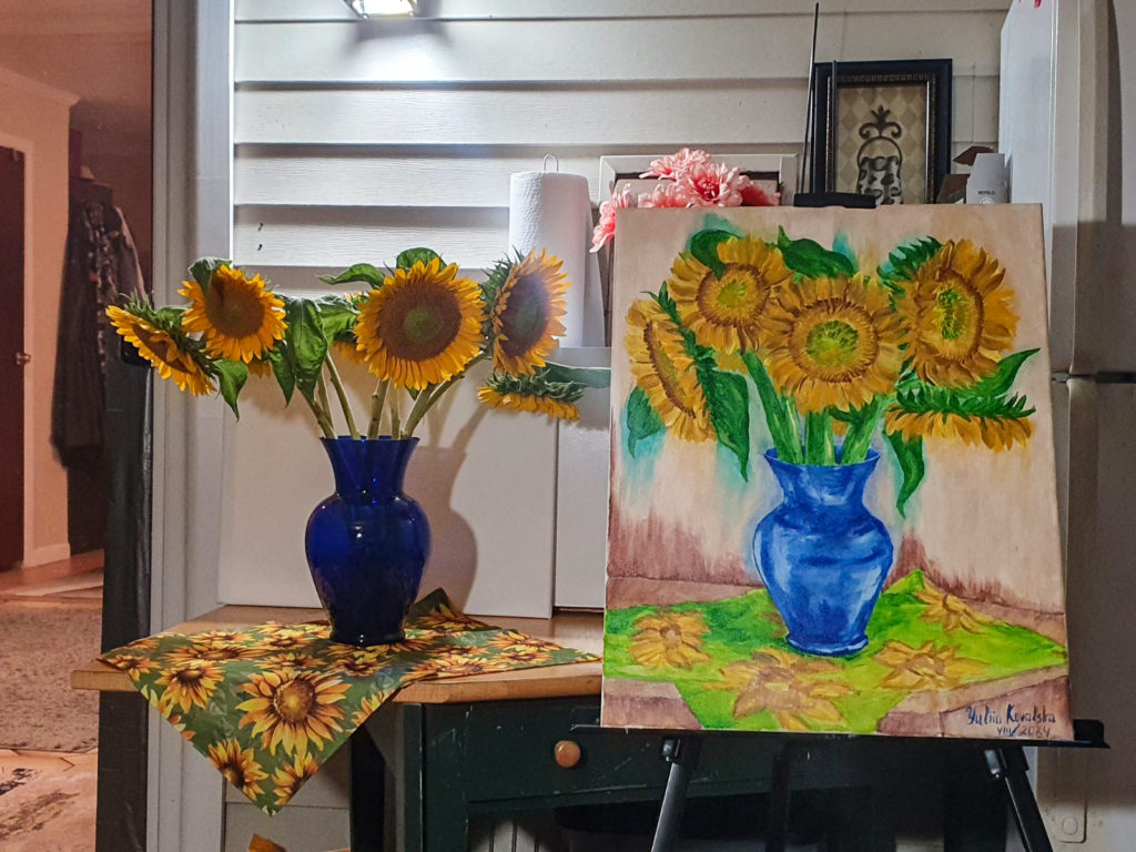 Sunflower radiance bouquet in vase