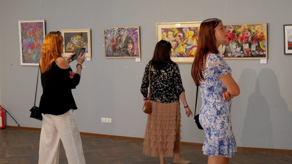 the art exhibition ‘Unconquered Borderlands’