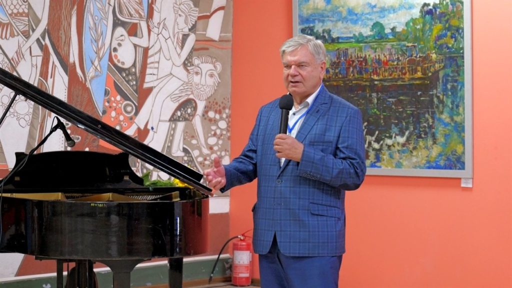 the art exhibition ‘Unconquered Borderlands’